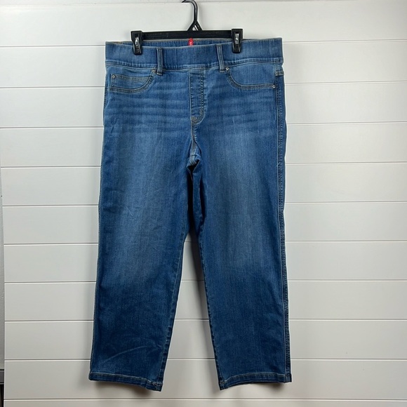 EUC Spanx 2xl petite elastic waist jeans medium wash 27” inseam comfort - Picture 1 of 4